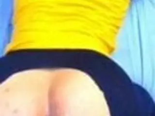 Iraqi Mistress fisting her slave