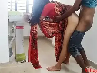 House clean time sex by kamwali bai