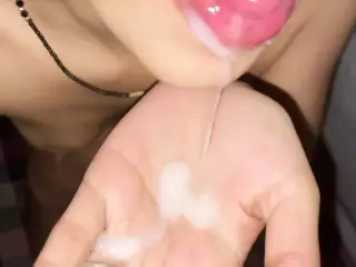 HOT SUCKING MOVES OF DESI RIYA ( TILL CUM IN MOUTH)💦