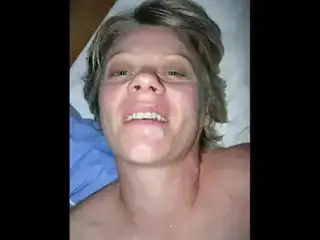 Slaves must be fed with cum!
