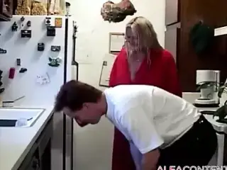 Blonde Whore Loves Deepthroating That Cock