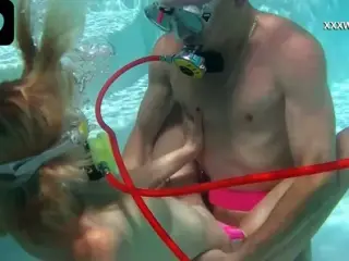 David fucks Samantha underwater hardcore