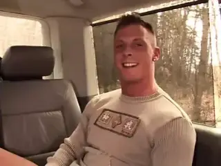 An der Strasse angesprochen und gefickt