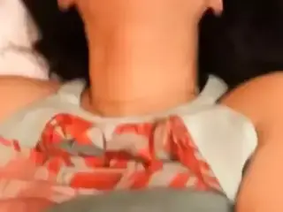 Lovely Singaporean girlfriend's pussy cannot take it anymore