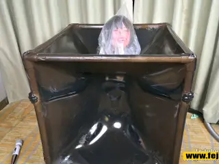 Fejira com Latex vacuum box heavy rubber breathplay