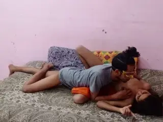 Amateur Indian skinny teen get an anal creampie after a hard desi pussy fucking sex