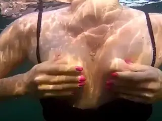 I was fishing underwater but instead of fish met sexy girl who flashed me her hairy pussy