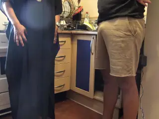 Egyptian Wife Fucking With Plumber In London Apartment