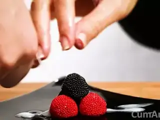 CFNM Handjob + cum on candy berries! (Cum on food 3)