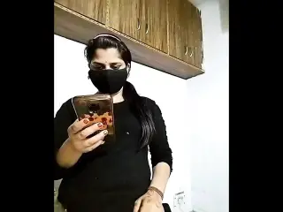 Bhabi ne Nude dance Kiya jordar