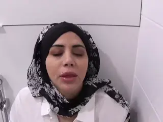 Fucking My Horny Arab Stepmom After Shopping