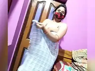 Indian bhabi live show