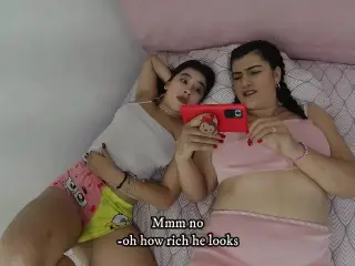 Bisexual stepsisters get horny watching a lesbian video - Porn in Spanish