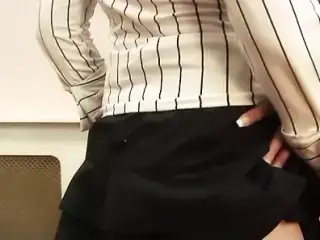 By wearing a short skirt to the office the blonde seduces her raunchy lez boss