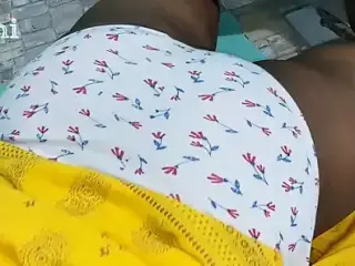 Tamil aunty Mahi funny play and shaking with dick