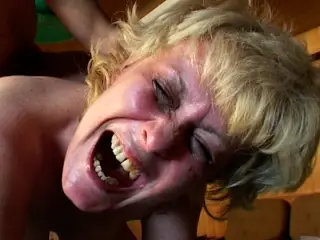 Nymphomaniac granny screams with happiness to be fucked again