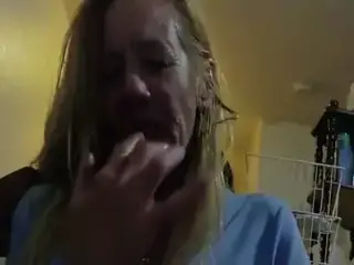white granny loves chocolate blowjob