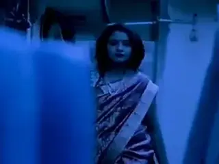 Aunty hot