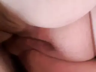 Anal gefickt und die votze zum spritzen gefingert