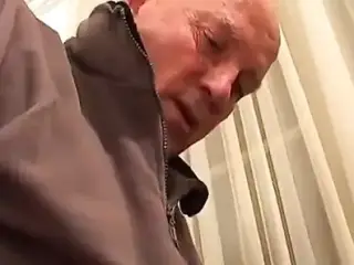 Papi April