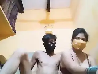 Apna mayka apni Mai ke aane se Raat mein jabardast chudai