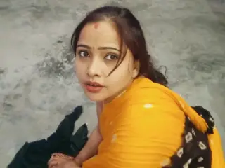 Kaamwali Bai ko akela pakar Malik ne chod dala Full Movie