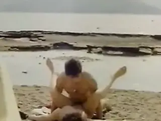 greek porno apo piso me agapi kai pio malaka(1983)