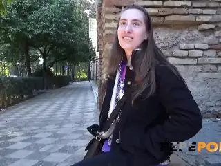 Carolina Lorca's first casting: She's 18 and Virgin! O.o