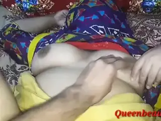 Hot indian wife and husband sex video very beautiful big boobs show