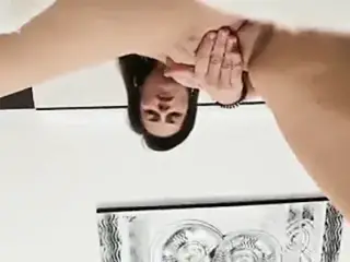 Spanish MILF masturbating