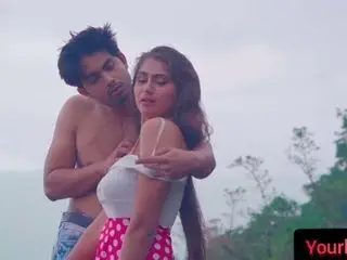 Bhabhi Ko Boss Ke Sath Kiya Exchange