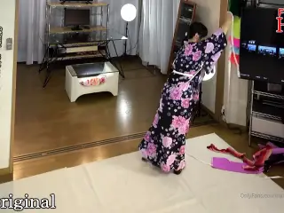 The moon right stripper