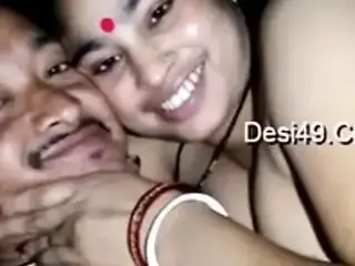 Indian kiss aur Dewar nude kiss