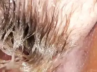 Combing my hairy bush