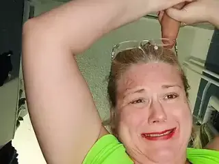 Bathroom Suck – Dildo