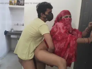 Indian hindu boys fucking Muslim girlfriend in school