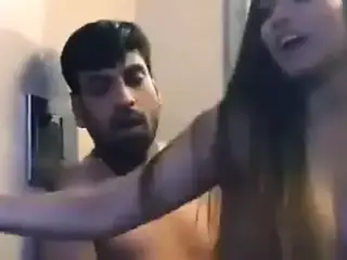 Asian couple has creamy sex