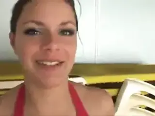 Deutsche.. Latina nach anspritzen einfach weiter gebumst