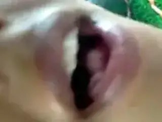 Indian girlfriend sucking and swallowing cum