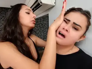 Powerful Facial Massage - Squeeze Me Tease Me