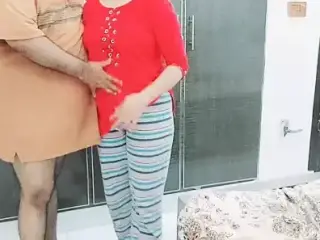 Pakistani Wife Cheating With Uncle With Clear Hindi Audio