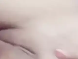 Hot pakistani slut rubbing tight pussy