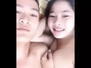 Female student makes love with her boyfriend