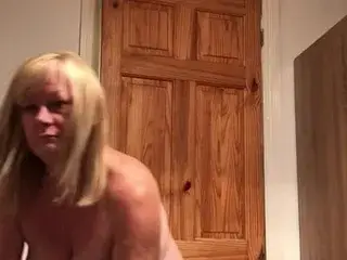 bbw wife after she removes all clothing