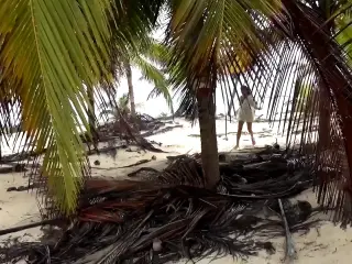 Das erste Mal Punta Cana, Blasen + Pissen unter Palmen