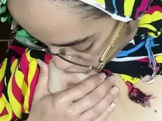 Zahia the Muslim girl sucking cock