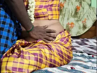 Tamil saree housewife romance with ex boy friend