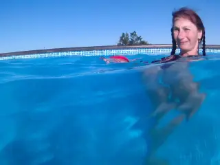 in the Pool of the Khvalynsk thermal baths