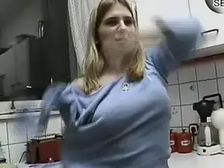 Stieftochter zu Hause gefilmt