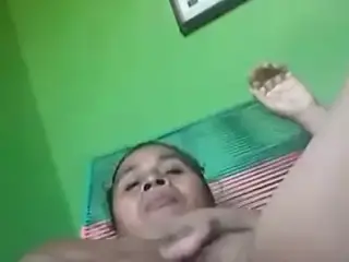 Poor aunty